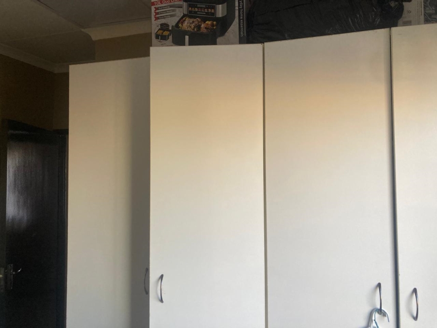 2 Bedroom Property for Sale in Jabulani Gauteng