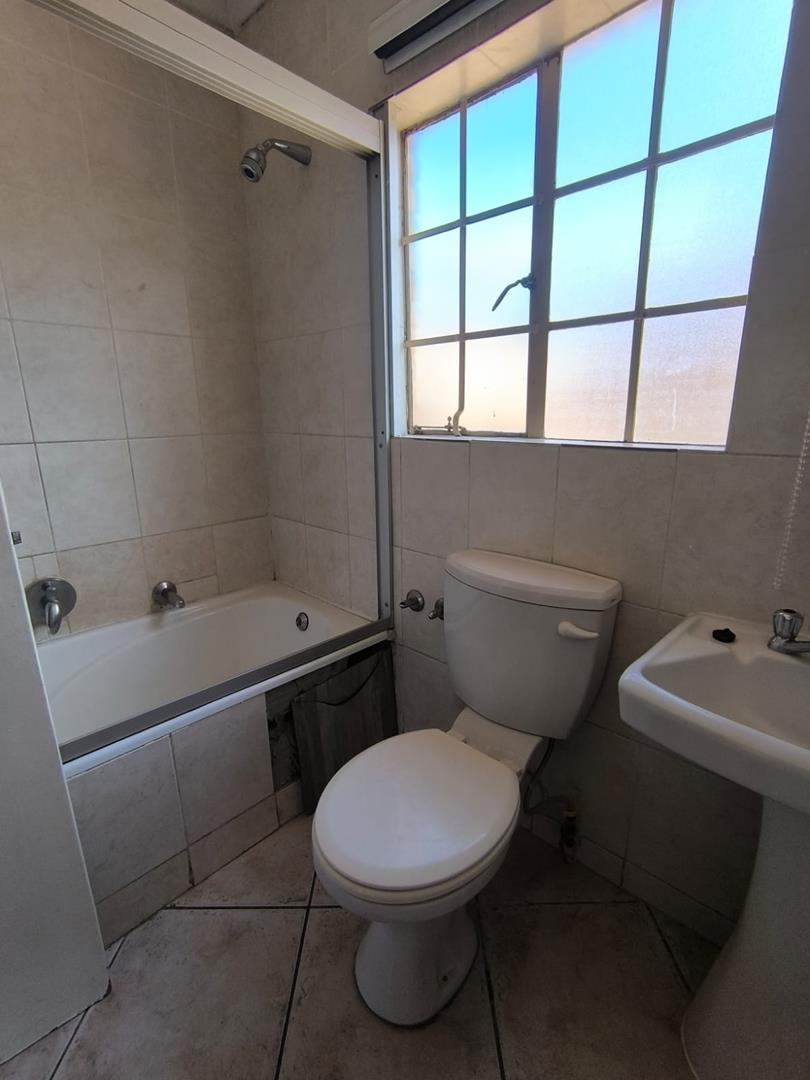 3 Bedroom Property for Sale in Elandspark Gauteng