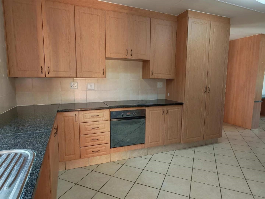 To Let 3 Bedroom Property for Rent in Hazeldean Gauteng