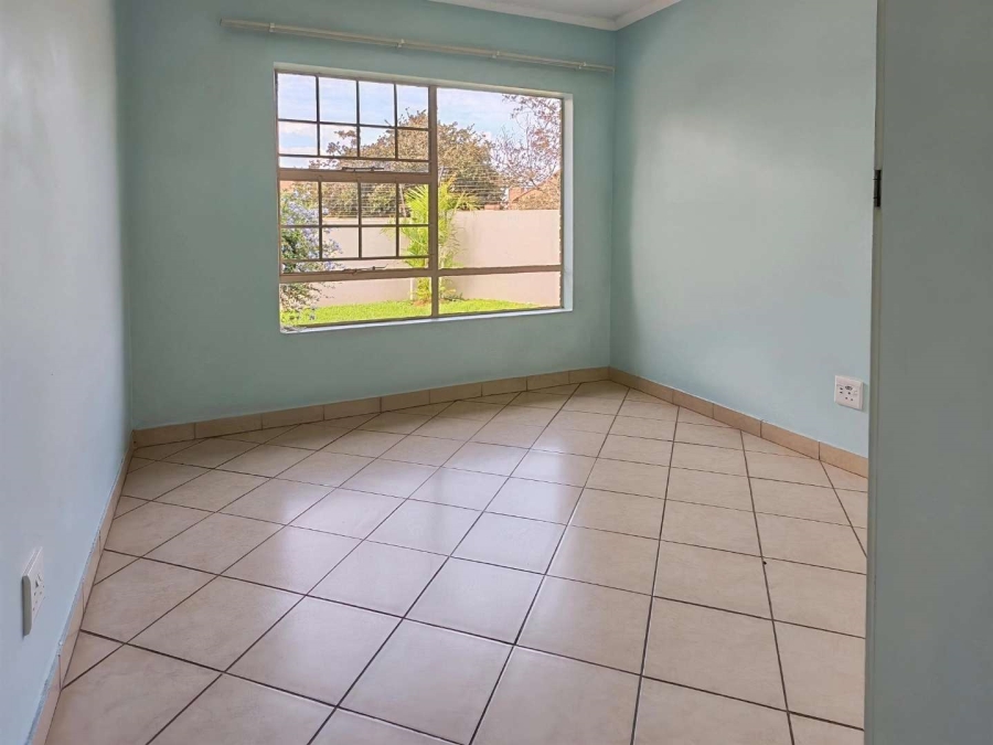 To Let 3 Bedroom Property for Rent in Hazeldean Gauteng