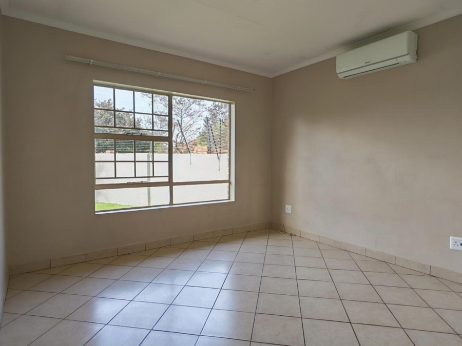 To Let 3 Bedroom Property for Rent in Hazeldean Gauteng