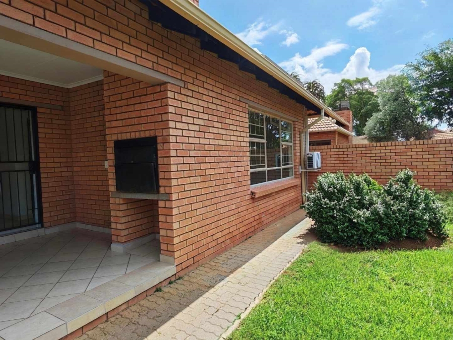 To Let 3 Bedroom Property for Rent in Hazeldean Gauteng