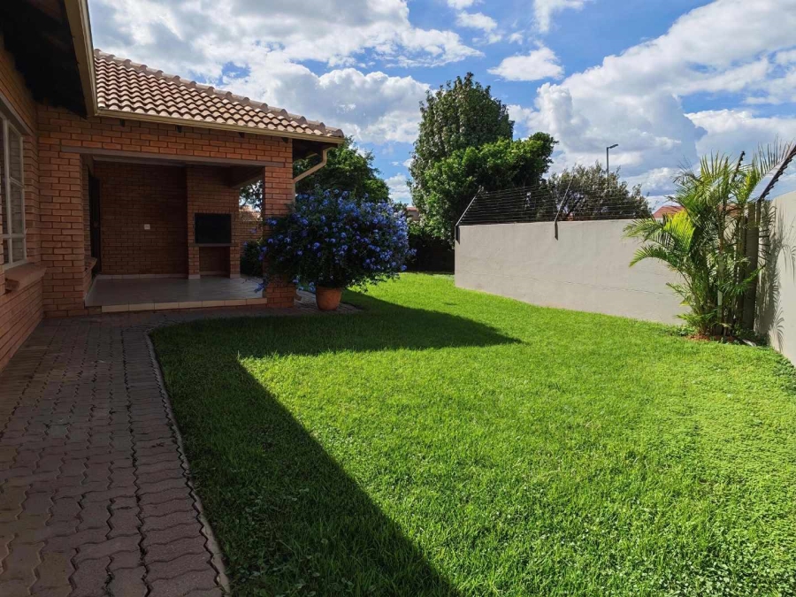 To Let 3 Bedroom Property for Rent in Hazeldean Gauteng