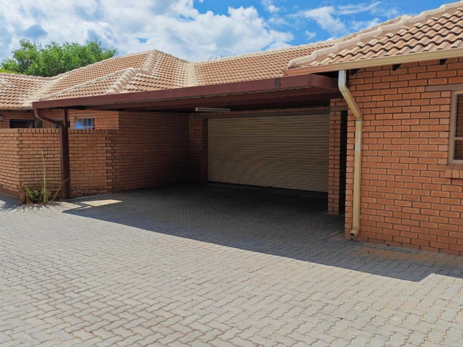 To Let 3 Bedroom Property for Rent in Hazeldean Gauteng