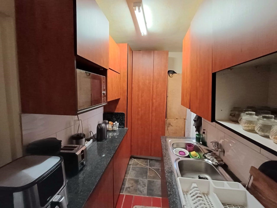 9 Bedroom Property for Sale in Laudium Ext 3 Gauteng