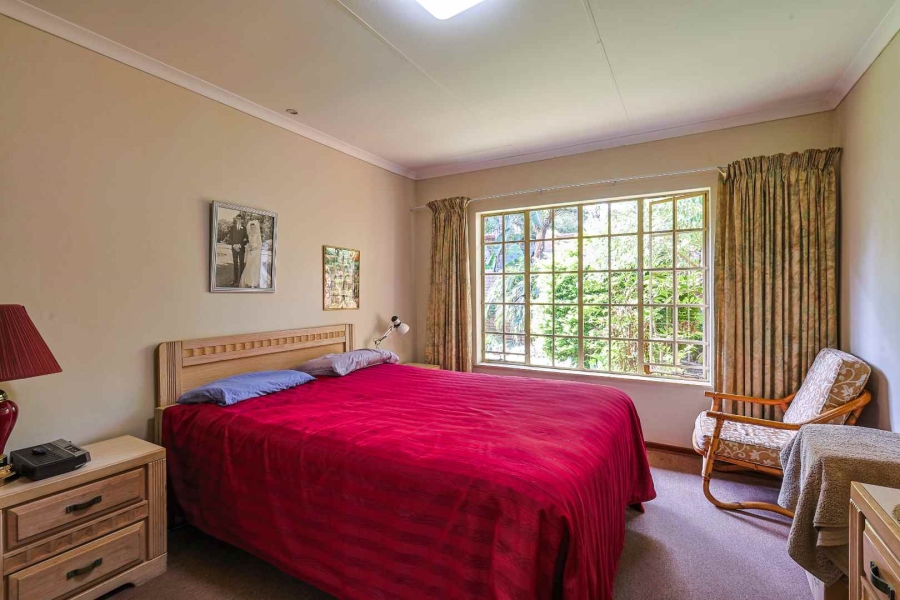 4 Bedroom Property for Sale in Faerie Glen Gauteng