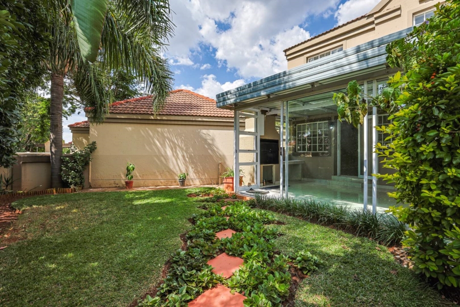 3 Bedroom Property for Sale in Equestria Gauteng