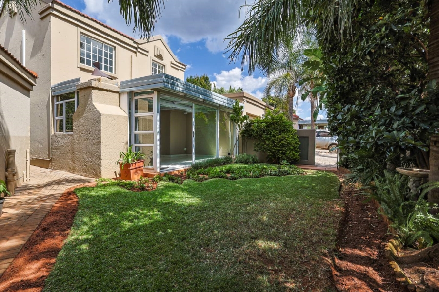 3 Bedroom Property for Sale in Equestria Gauteng