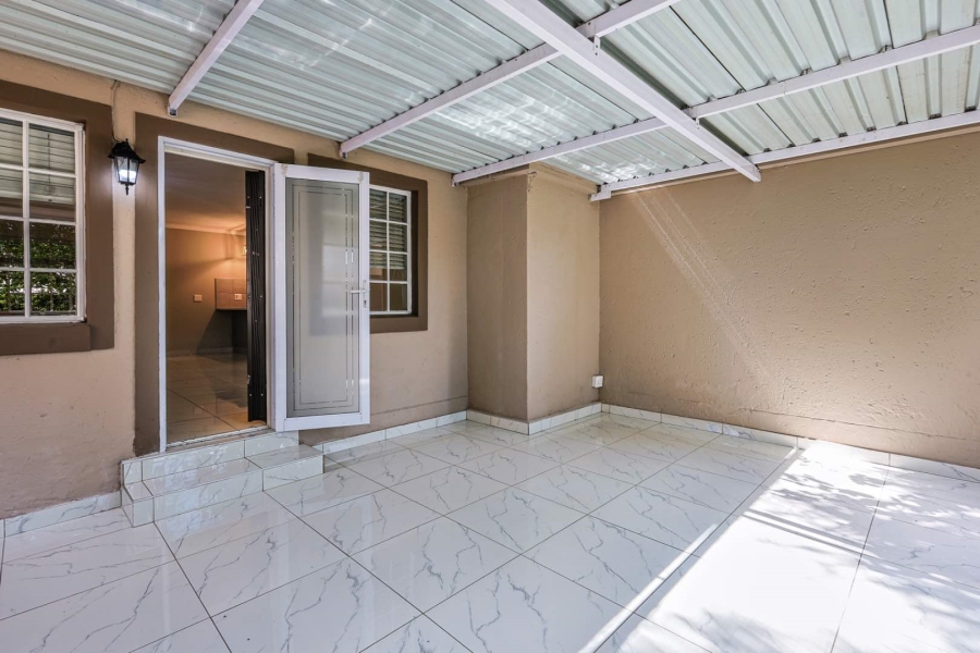 3 Bedroom Property for Sale in Equestria Gauteng