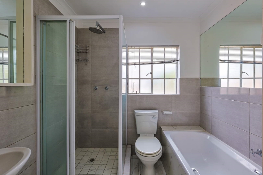 3 Bedroom Property for Sale in Equestria Gauteng