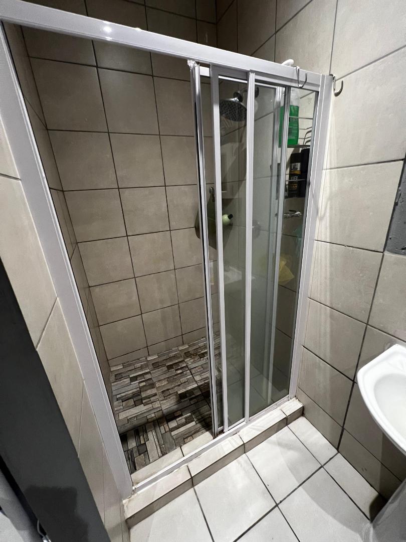 To Let 1 Bedroom Property for Rent in Ferndale Gauteng