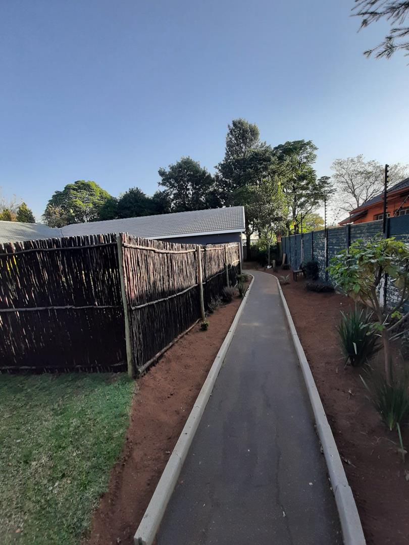 To Let 1 Bedroom Property for Rent in Ferndale Gauteng