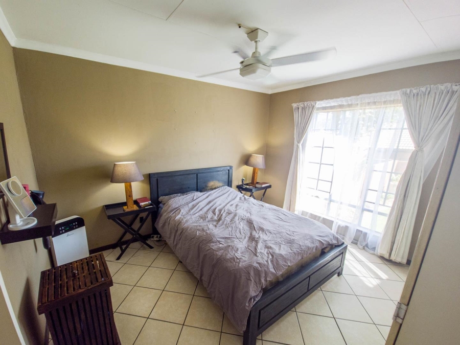 To Let 2 Bedroom Property for Rent in Mooikloof Gauteng