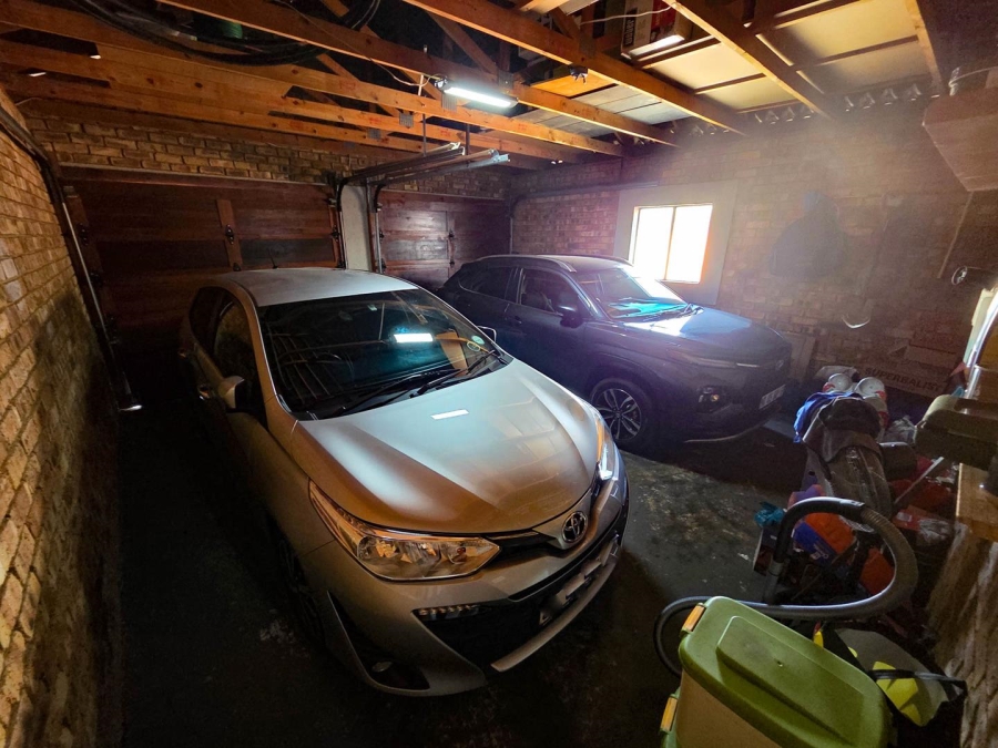 To Let 2 Bedroom Property for Rent in Mooikloof Gauteng