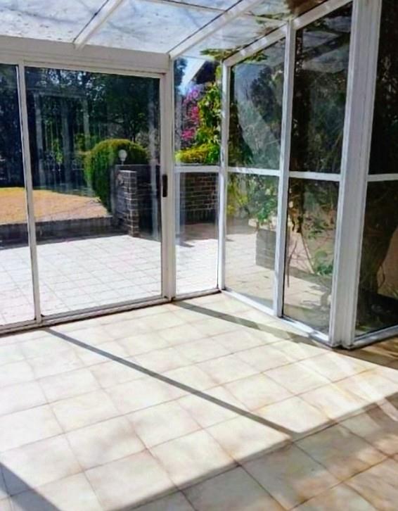 To Let 4 Bedroom Property for Rent in Lombardy East Gauteng