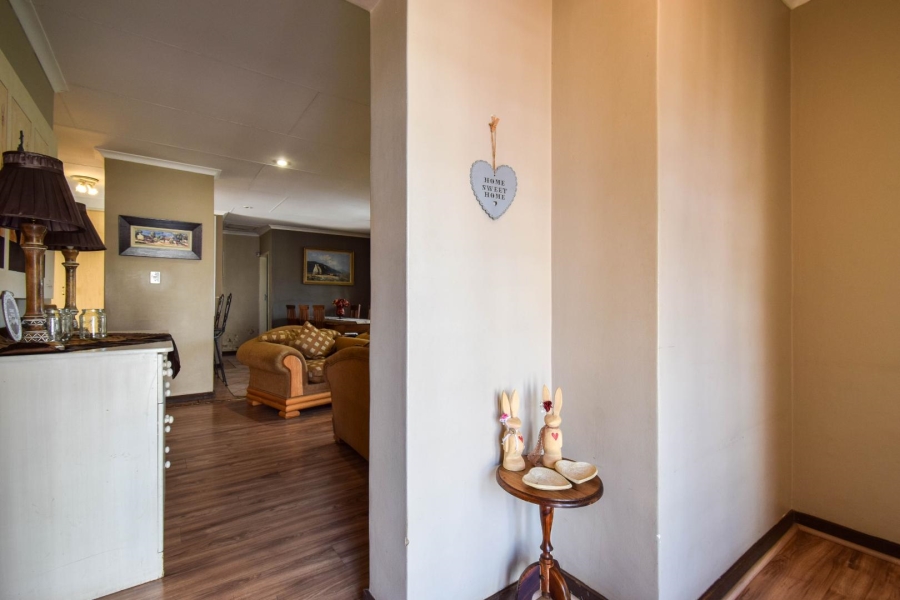 3 Bedroom Property for Sale in Moreleta Park Gauteng