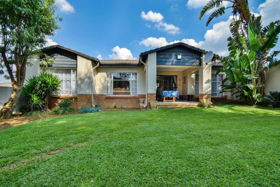 3 Bedroom Property for Sale in Moreleta Park Gauteng