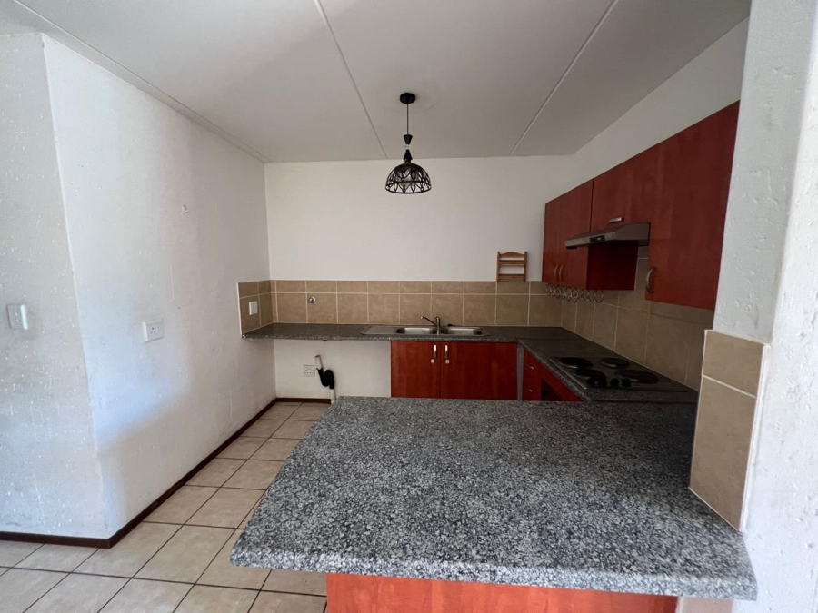 To Let 2 Bedroom Property for Rent in Comet Gauteng