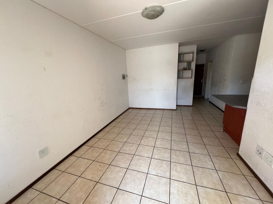 To Let 2 Bedroom Property for Rent in Comet Gauteng