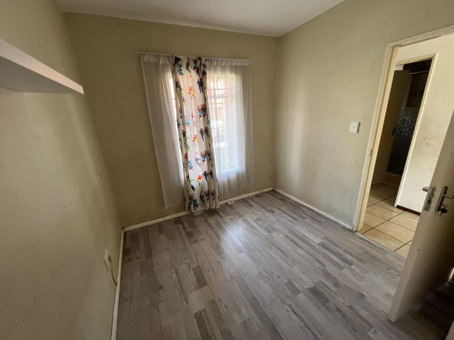 To Let 2 Bedroom Property for Rent in Comet Gauteng