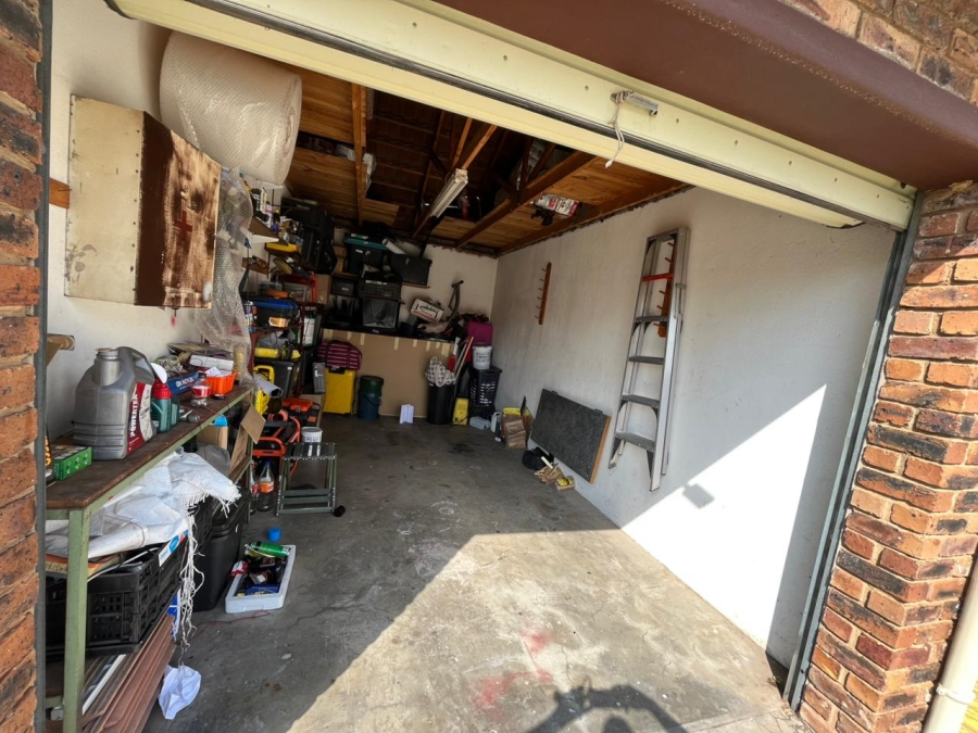 To Let 2 Bedroom Property for Rent in The Reeds Gauteng