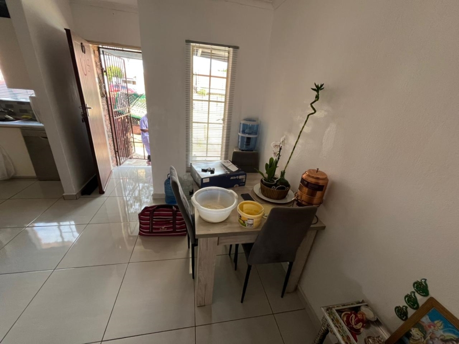 To Let 2 Bedroom Property for Rent in The Reeds Gauteng