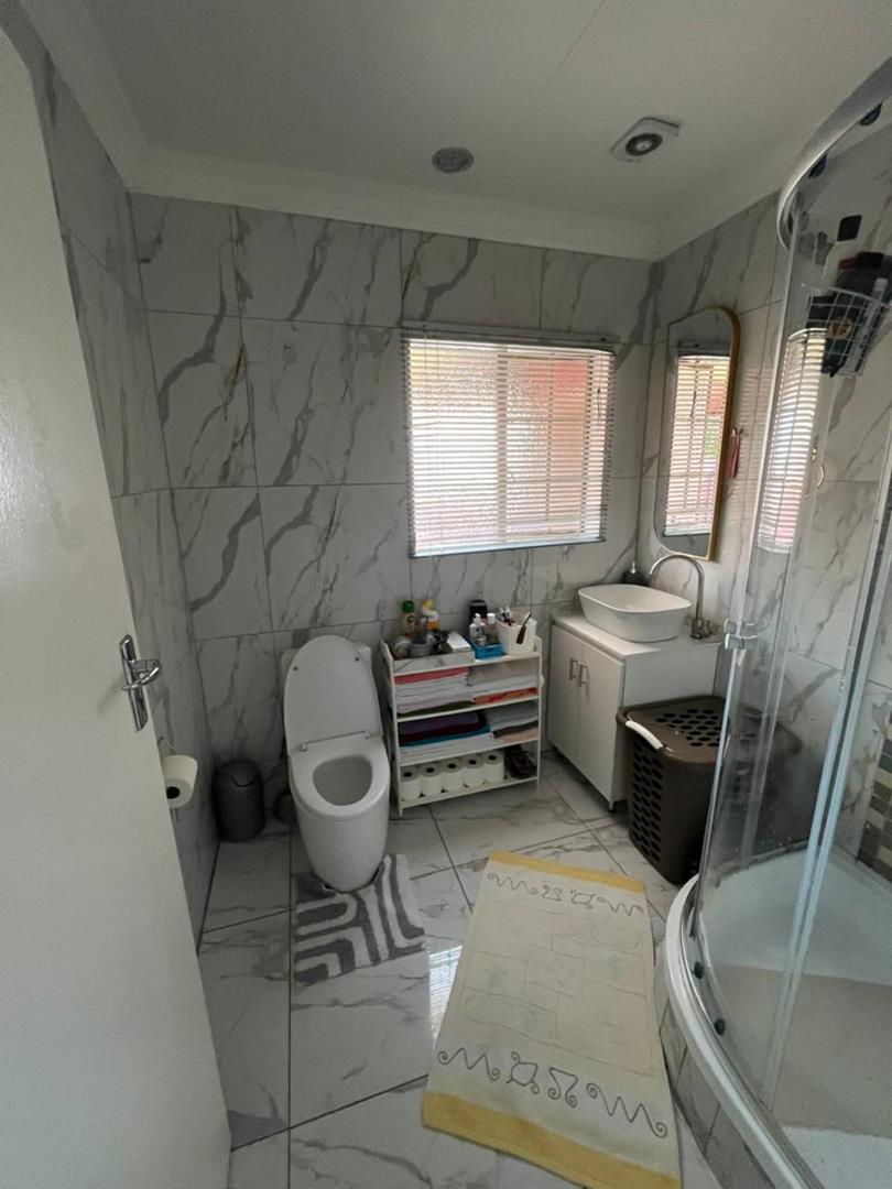 To Let 2 Bedroom Property for Rent in The Reeds Gauteng