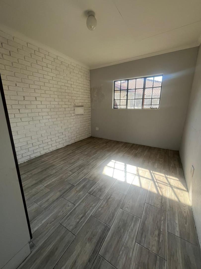 To Let 3 Bedroom Property for Rent in The Reeds Gauteng