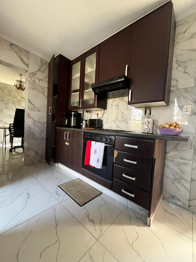 To Let 3 Bedroom Property for Rent in The Reeds Gauteng