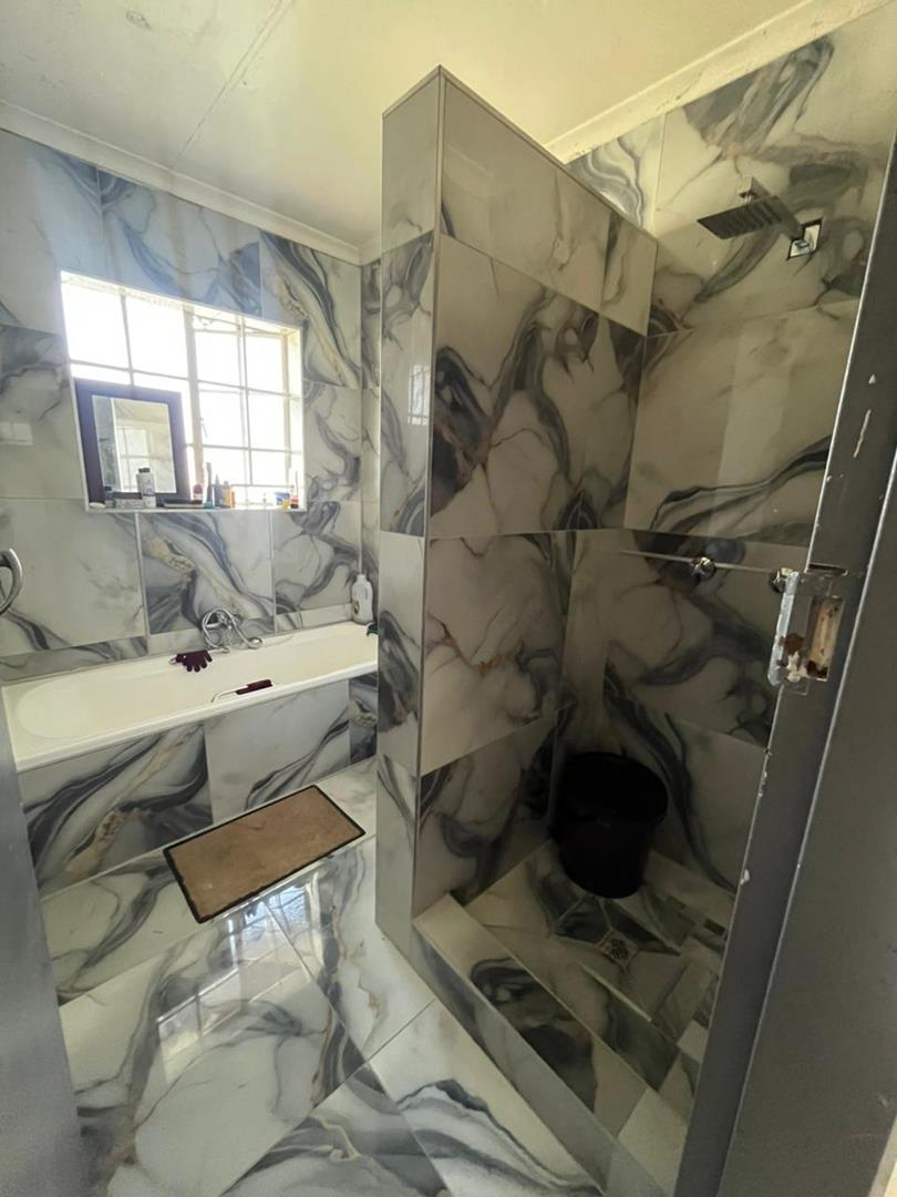 To Let 3 Bedroom Property for Rent in The Reeds Gauteng