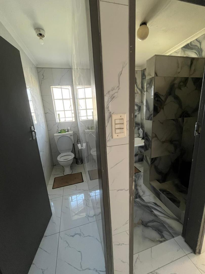 To Let 3 Bedroom Property for Rent in The Reeds Gauteng