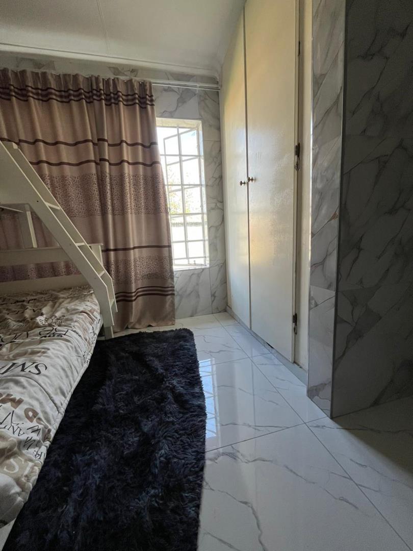 To Let 3 Bedroom Property for Rent in The Reeds Gauteng