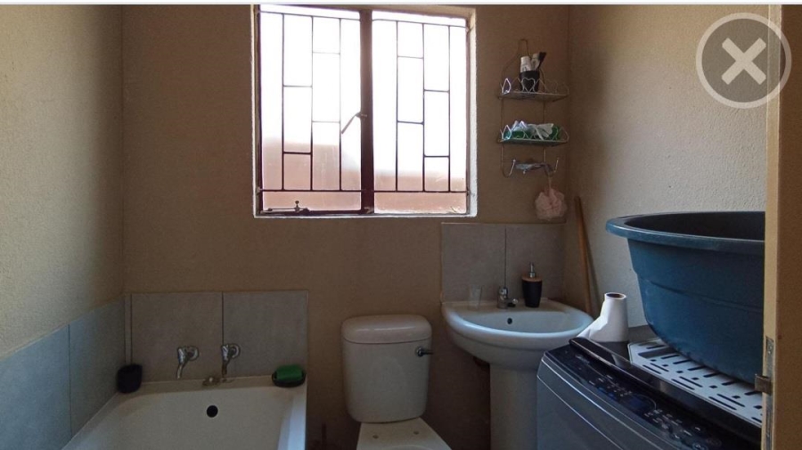 2 Bedroom Property for Sale in Soshanguve East Gauteng