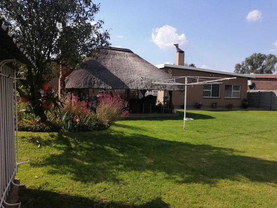 3 Bedroom Property for Sale in Parkrand Gauteng