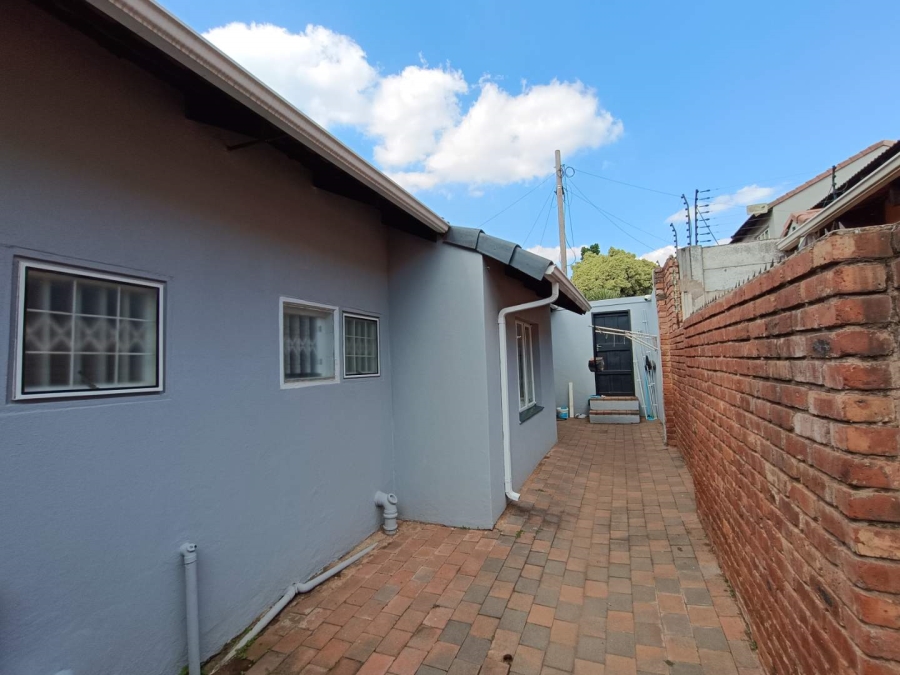 3 Bedroom Property for Sale in Hennopspark Gauteng