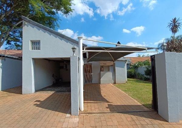 3 Bedroom Property for Sale in Hennopspark Gauteng