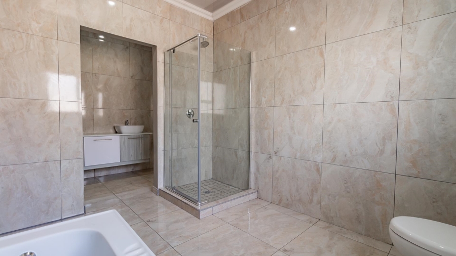 4 Bedroom Property for Sale in Zambezi Manor Lifestyle Estate Gauteng