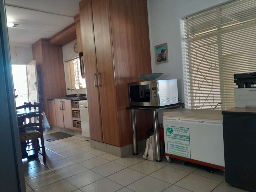 4 Bedroom Property for Sale in Randhart Gauteng