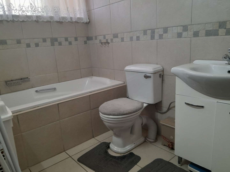 4 Bedroom Property for Sale in Randhart Gauteng