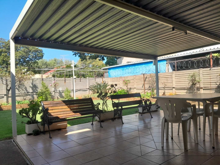 4 Bedroom Property for Sale in Randhart Gauteng