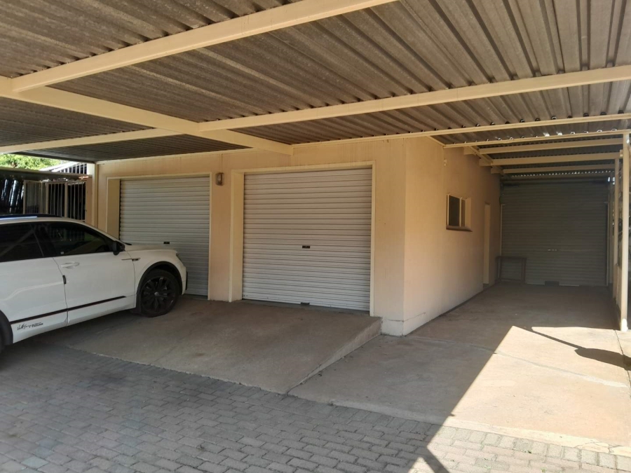 4 Bedroom Property for Sale in Randhart Gauteng