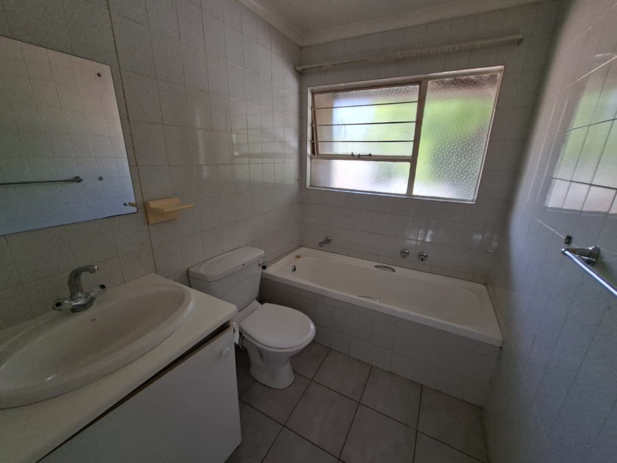 To Let 3 Bedroom Property for Rent in Fourways Gauteng