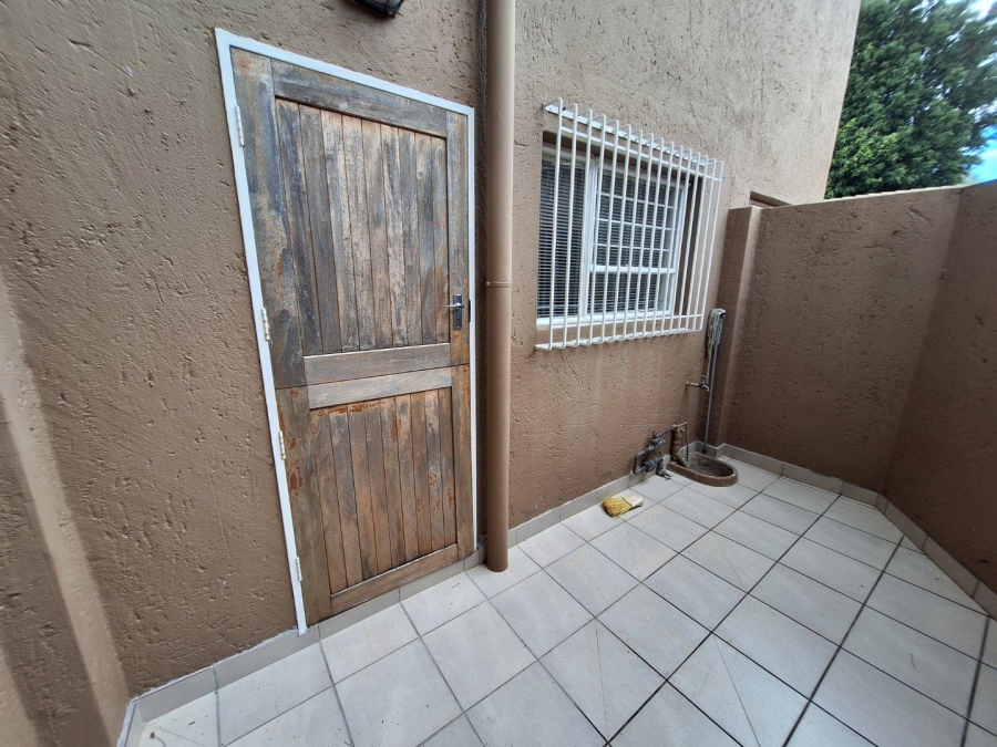To Let 3 Bedroom Property for Rent in Fourways Gauteng