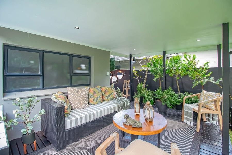 5 Bedroom Property for Sale in Waverley Gauteng