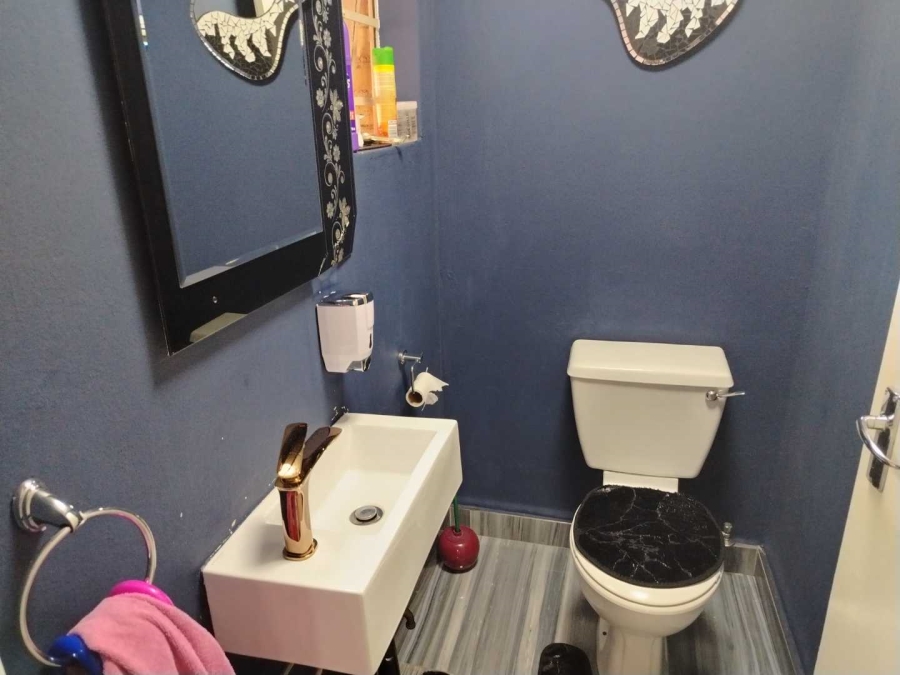 To Let 3 Bedroom Property for Rent in Mayfield Gauteng