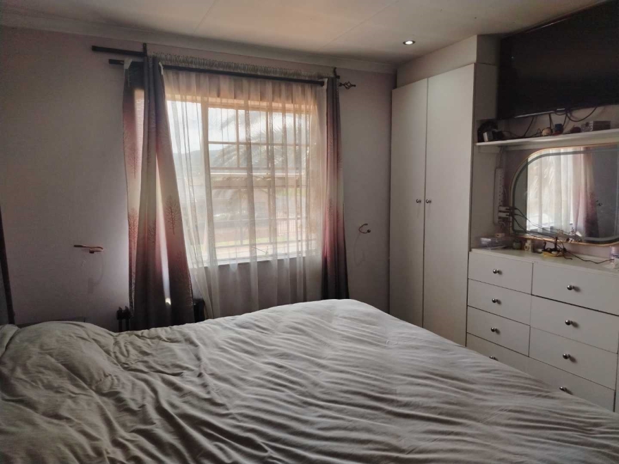 To Let 3 Bedroom Property for Rent in Mayfield Gauteng