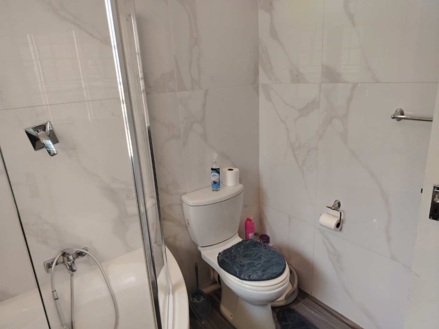 To Let 3 Bedroom Property for Rent in Mayfield Gauteng