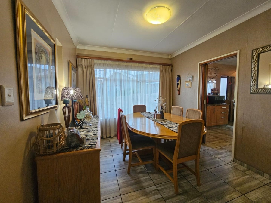 3 Bedroom Property for Sale in Verwoerdpark Gauteng