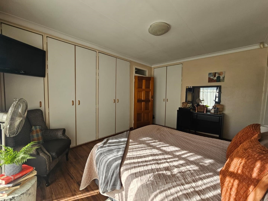 3 Bedroom Property for Sale in Verwoerdpark Gauteng