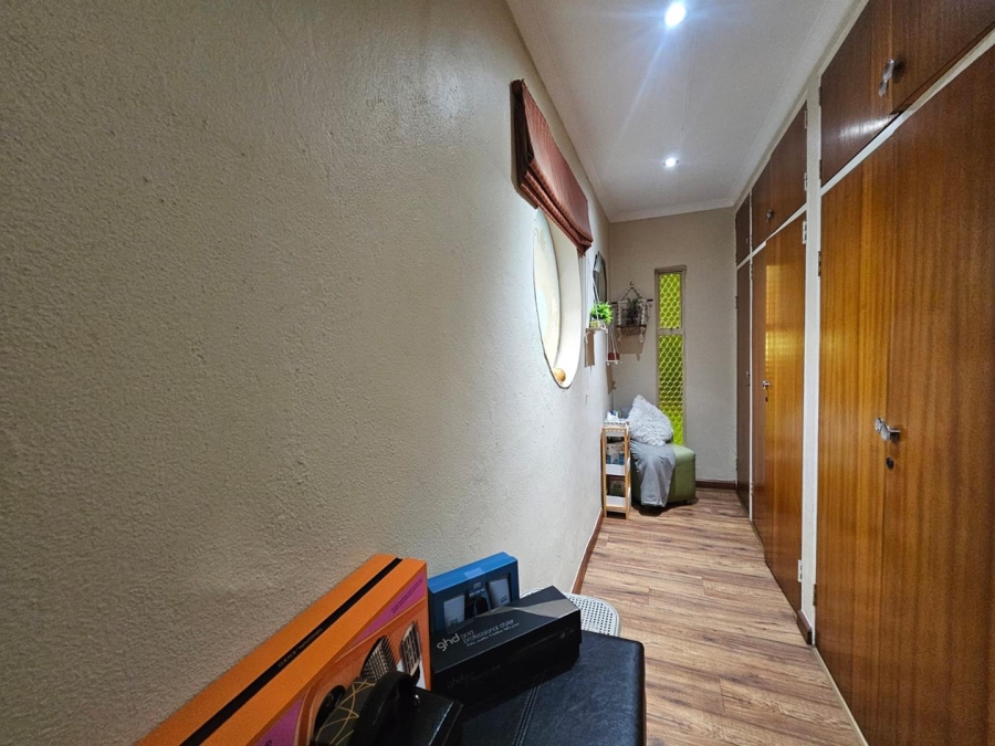 3 Bedroom Property for Sale in Verwoerdpark Gauteng